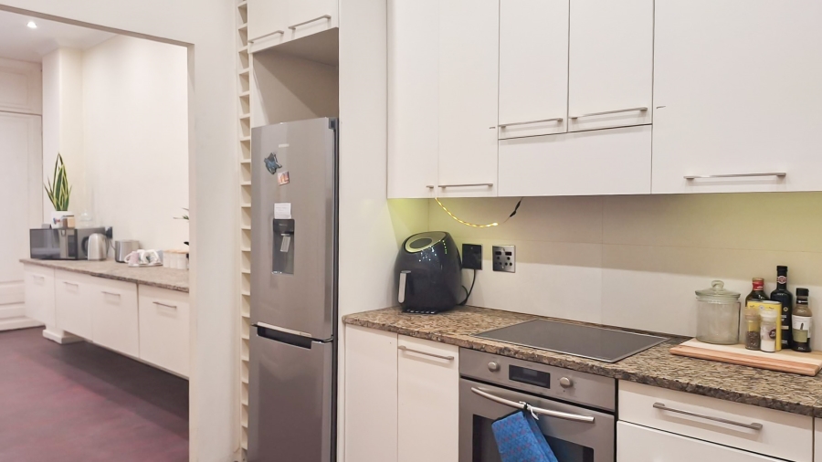 2 Bedroom Property for Sale in Cape Town City Centre Western Cape